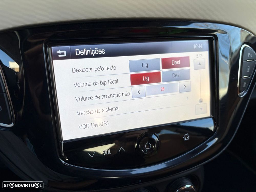 Opel Adam 1.0 T Rocks - 24