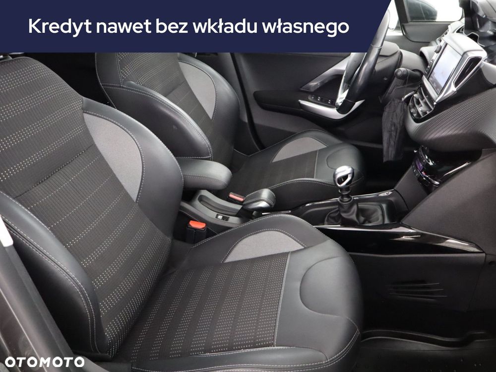 Peugeot 2008 - 11