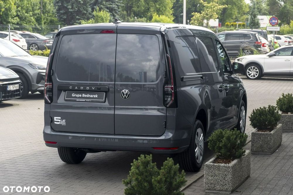 Volkswagen Caddy - 9