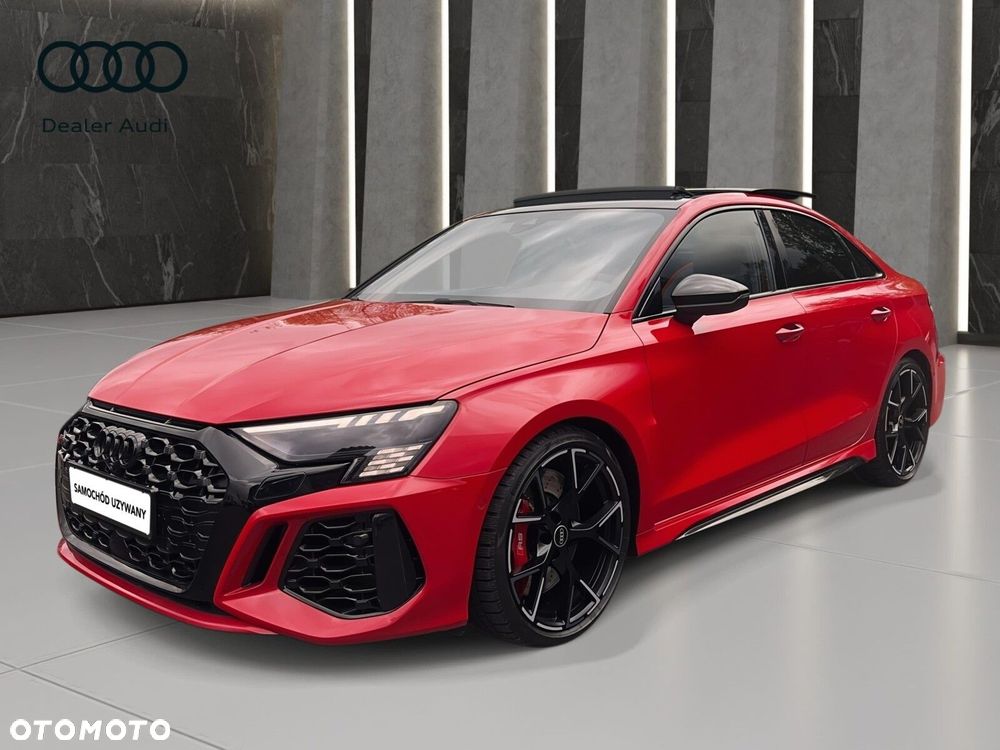 Audi RS3 Limousine - 4