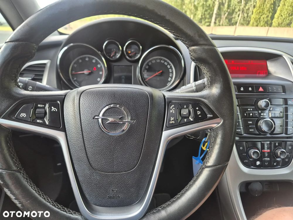 Opel Astra - 16