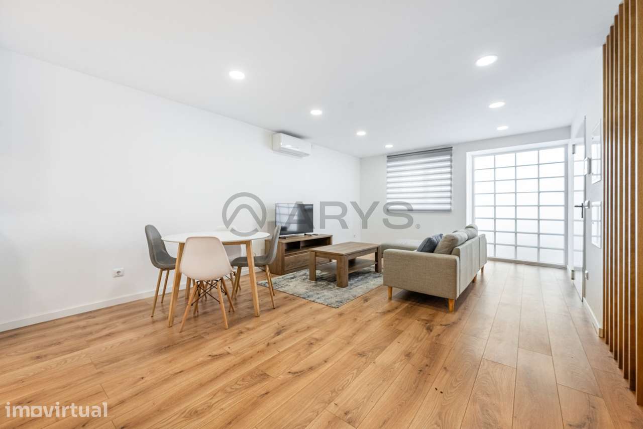 Espaçoso Apartamento T1 com Jardim no Centro Histórico de Braga. - Grande imagem: 3/20
