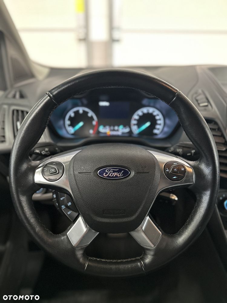 Ford Transit Connect - 16