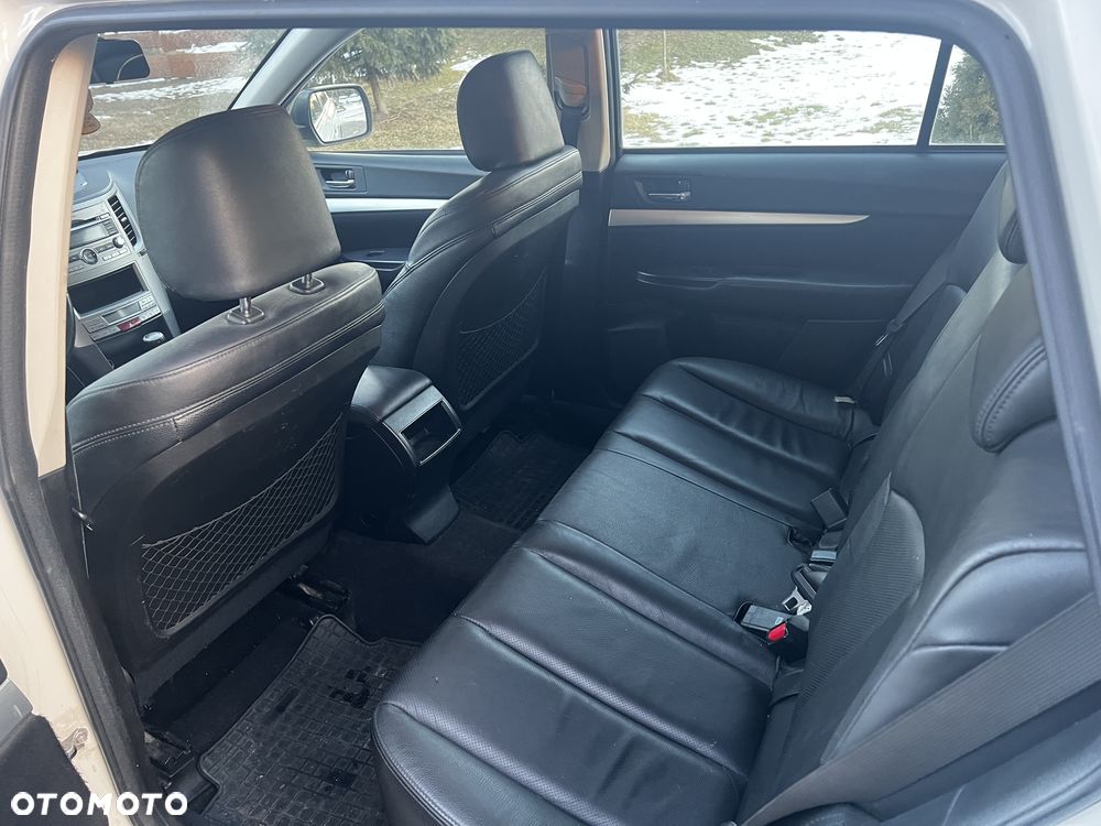 Subaru Legacy 2.0R Comfort - 6