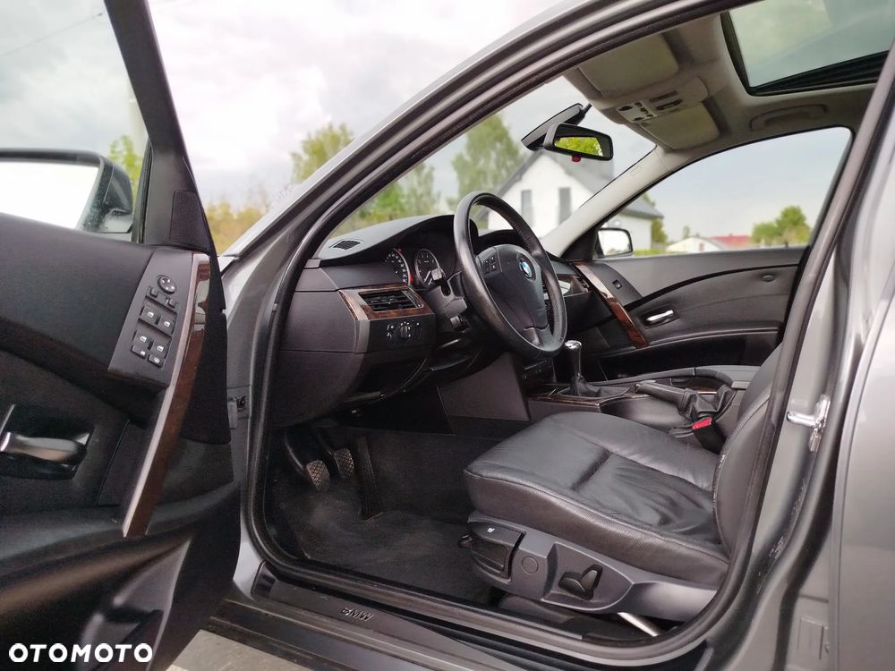 BMW Seria 5 - 18