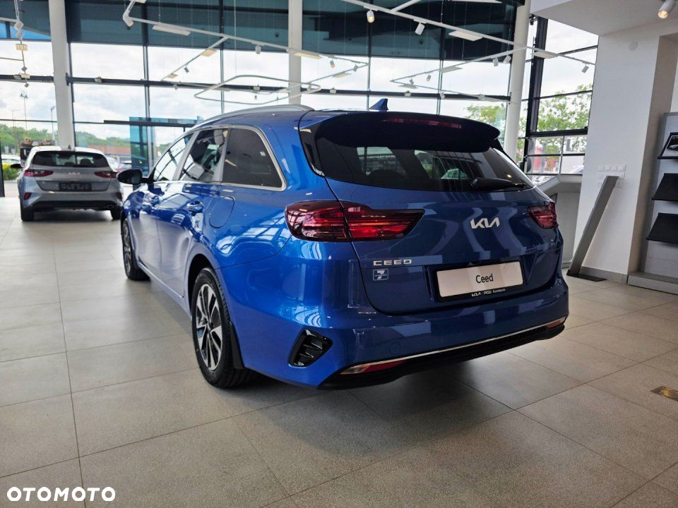 Kia Ceed - 6