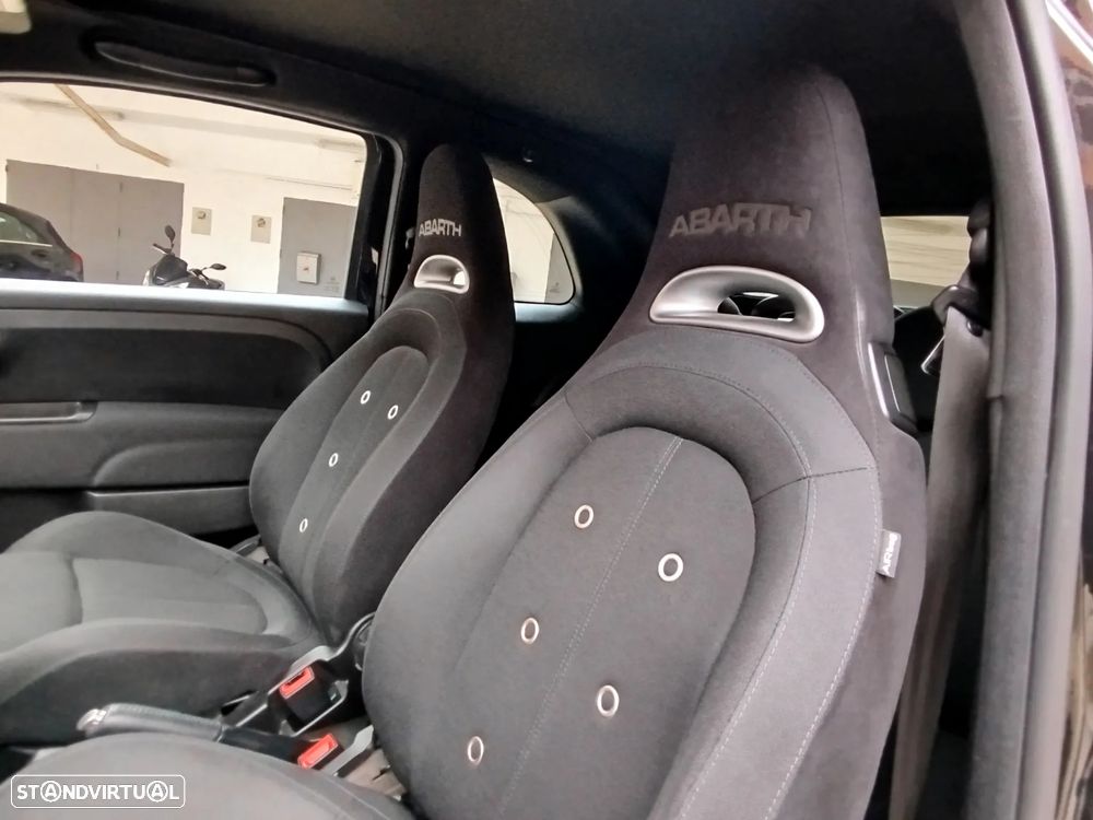 Abarth 595C 1.4 T-Jet 595 - 25