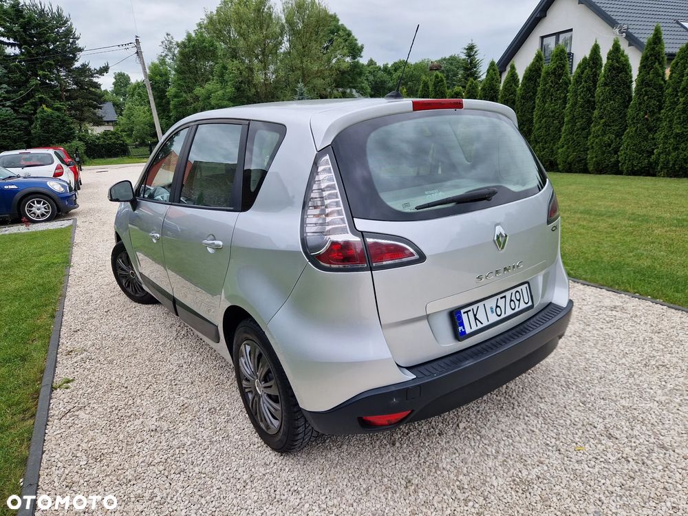 Renault Scenic 1.6 16V 110 TomTom Edition - 3