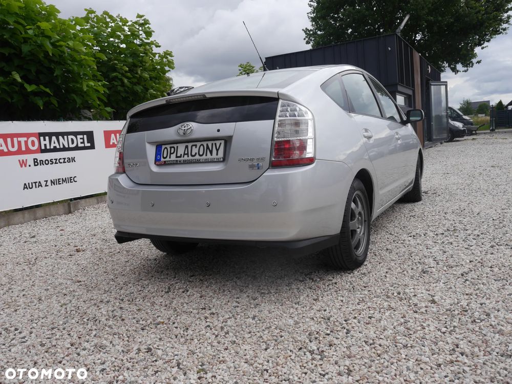 Toyota Prius 1.5 VVT-i Prestige - 3
