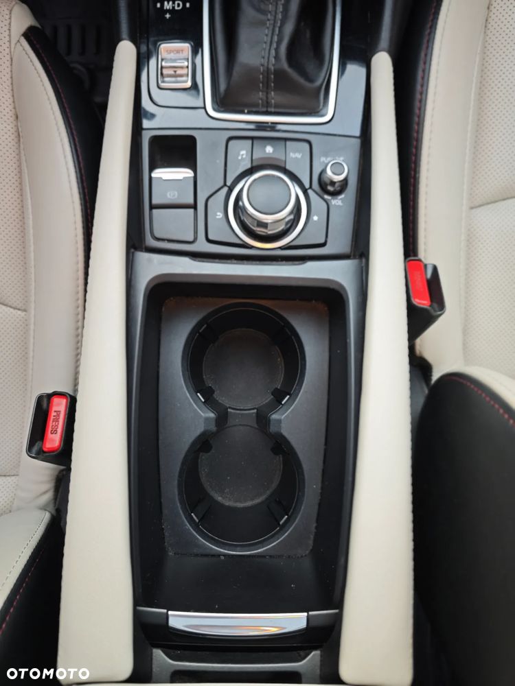 Mazda 3 - 13