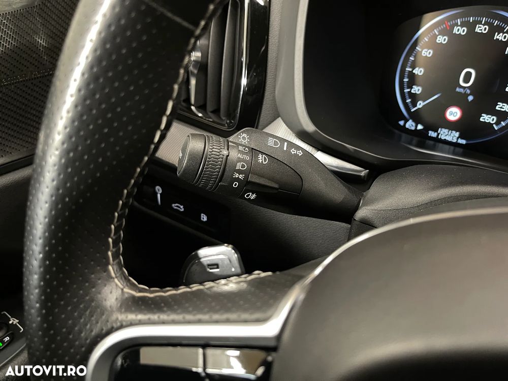 Volvo XC 60 Recharge T8 Twin Engine eAWD R-Design - 27