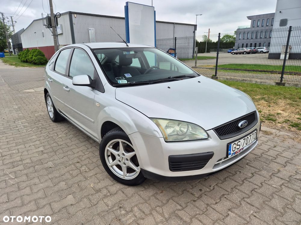 Ford Focus 1.6 TDCi Ambiente - 9