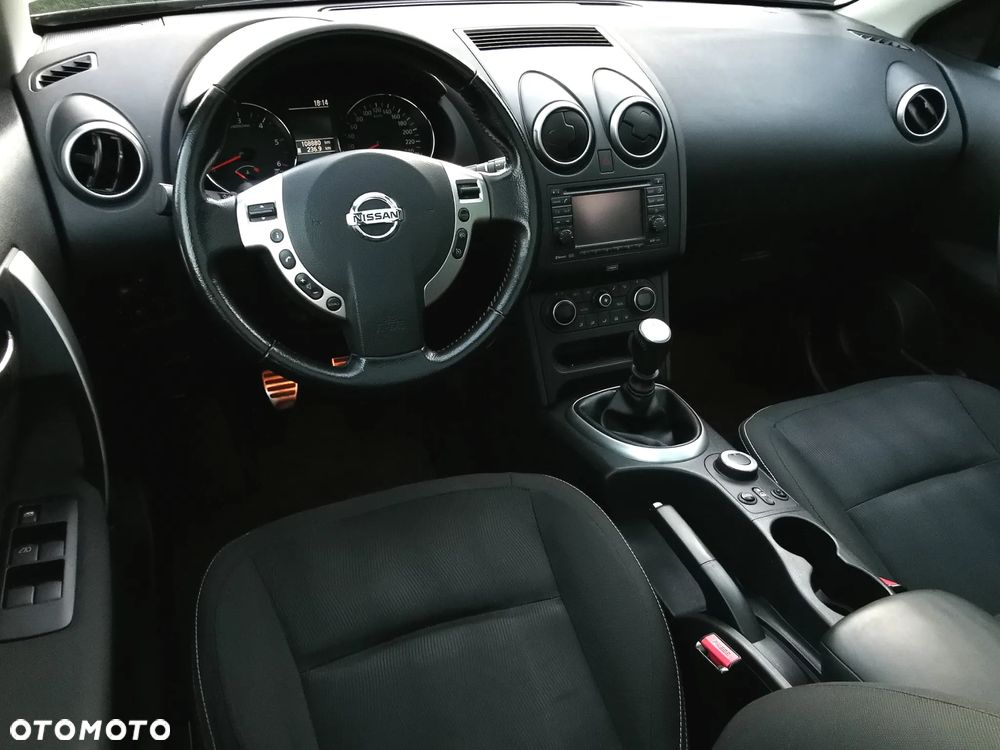 Nissan Qashqai 1.6 dCi 4x4 360 S&S - 27