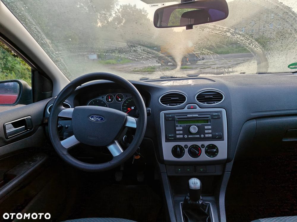 Ford Focus 1.6 16V Style - 5