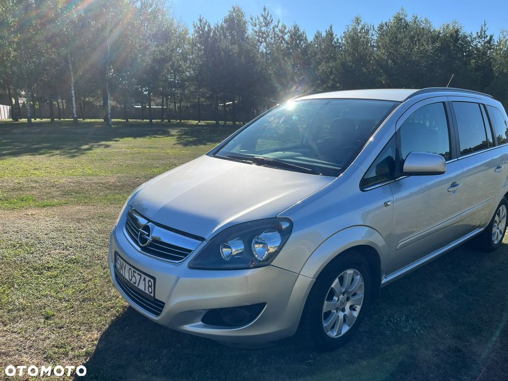 Opel Zafira 1.6 Enjoy EU5 - 1