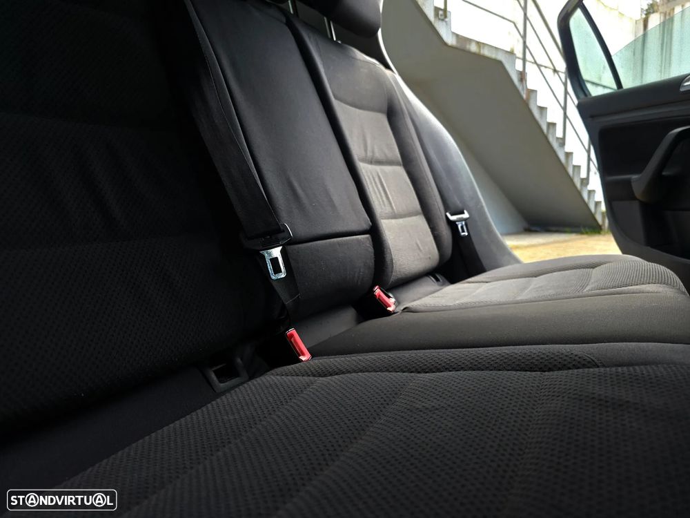 VW Golf 1.9 TDi GT Sport DSG - 48