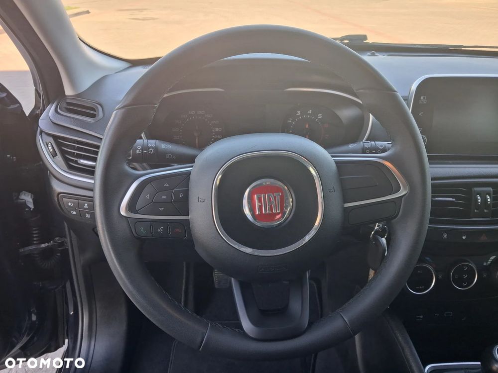 Fiat Tipo 1.4 T-Jet 16v Easy - 15