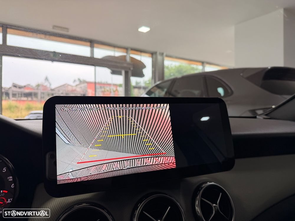 Mercedes-Benz GLA 220 CDI 4Matic 7G-DCT Urban - 9