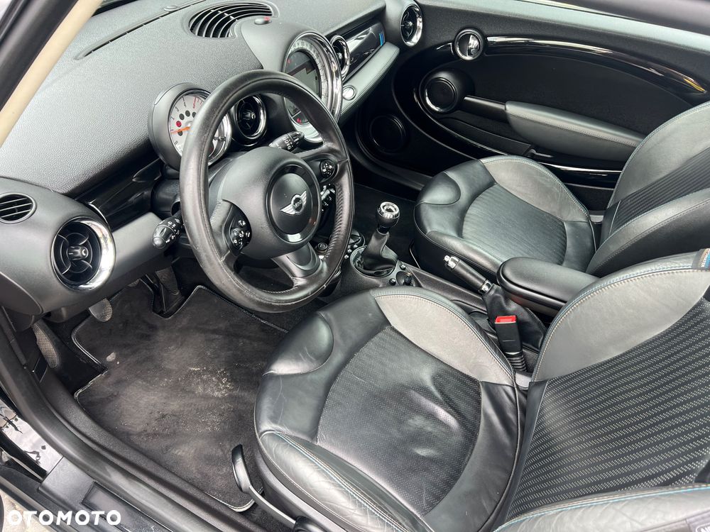 MINI Cooper D - 12
