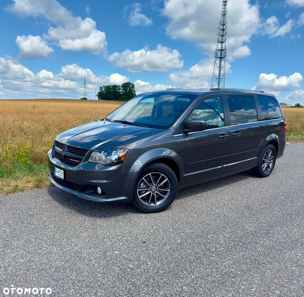 Dodge Grand Caravan 3.6 R/T - 1