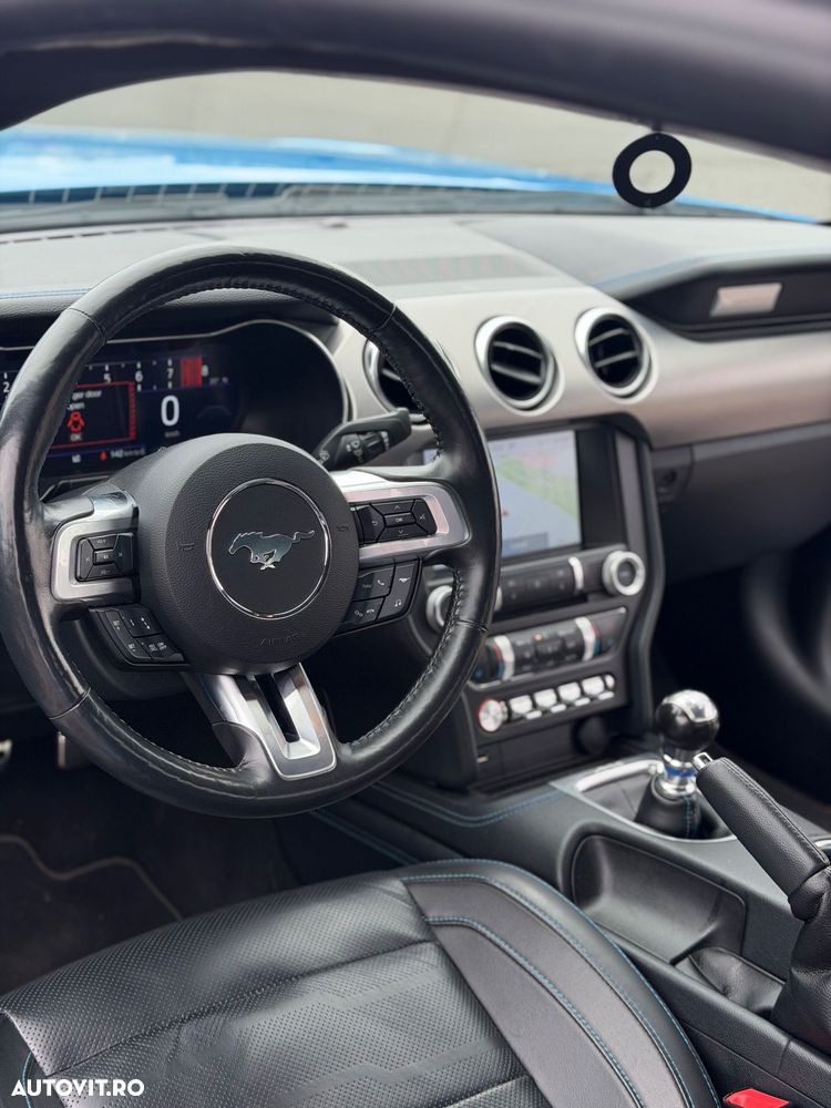 Ford Mustang 5.0 V8 GT - 13