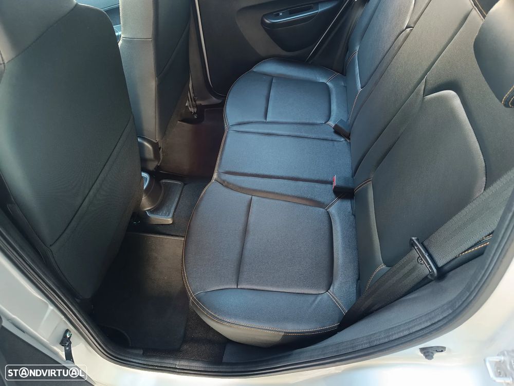 Dacia Spring Comfort Plus - 16