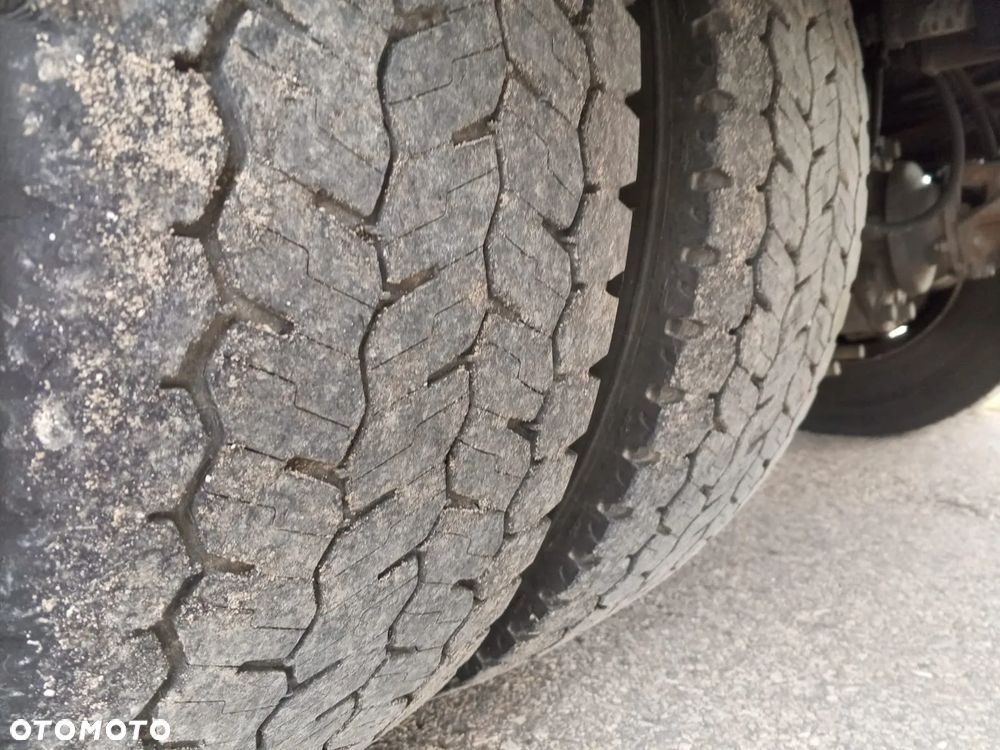 Renault D 14/ŁADOWNOŚĆ 6 TON/ WINDA / MOCNA PODŁOGA/FRANCJA - 33