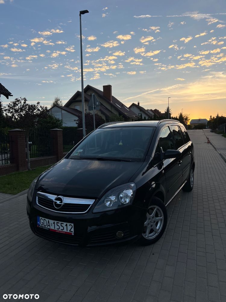 Opel Zafira - 14