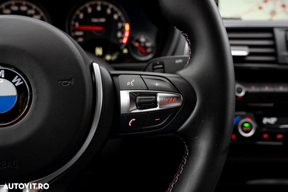 BMW M4 Coupe - 32