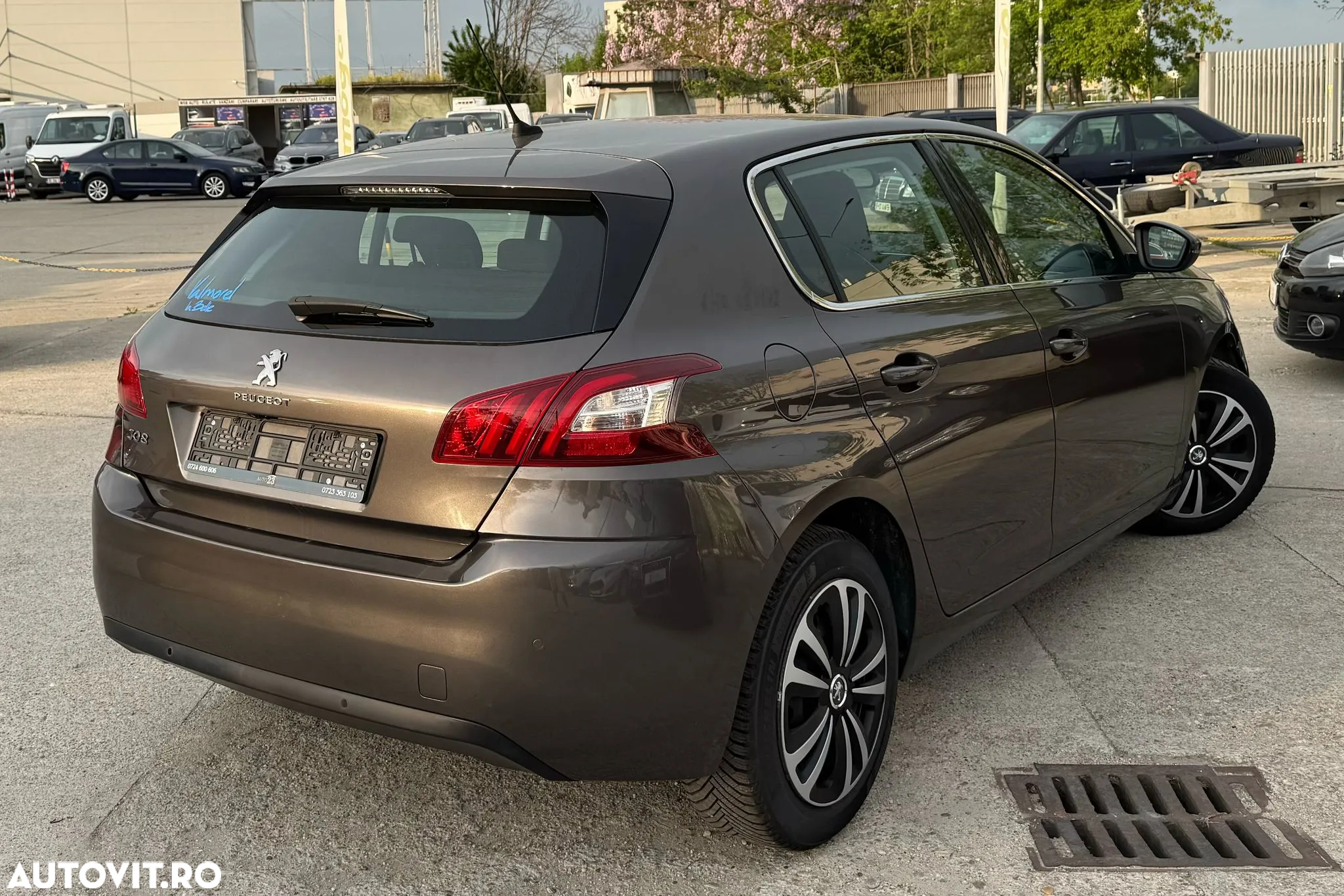 Peugeot 308 130 e-THP Stop & Start Allure - 4