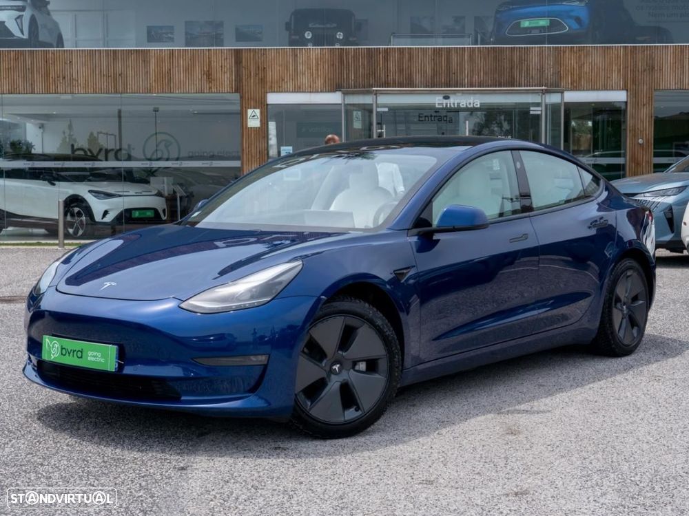 Tesla Model 3 Long-Range Dual Motor AWD - 3
