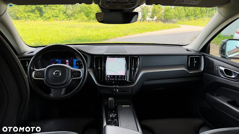 Volvo XC 60 B4 D Geartronic Momentum Pro - 19
