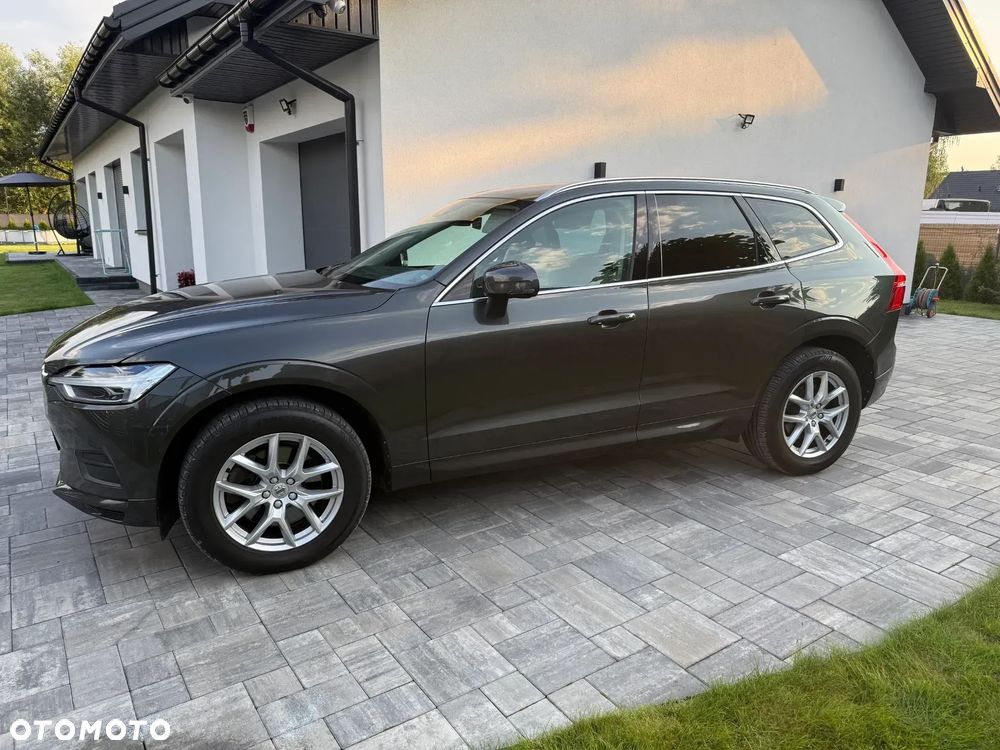 Volvo XC 60 D4 AWD Momentum - 4