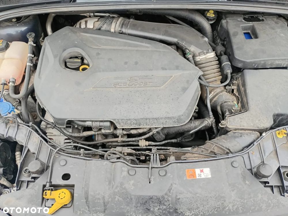 Ford Focus 1.6 EcoBoost Trend - 17