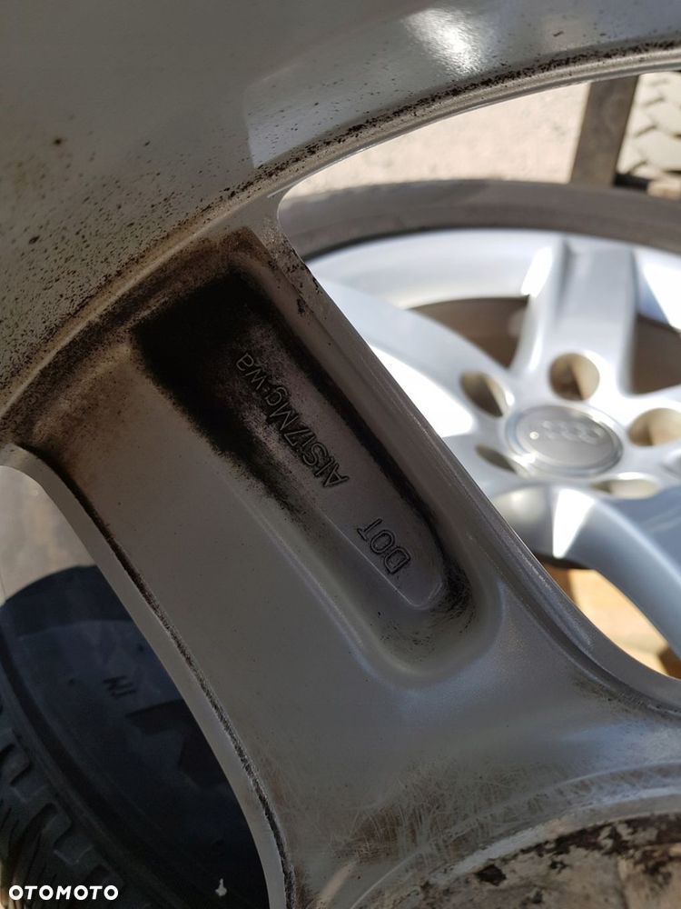 KOŁA ALUFELGI 8R0071497 AUDI Q5 Q3 7.0J x 17 5X112 ET 37 - 14