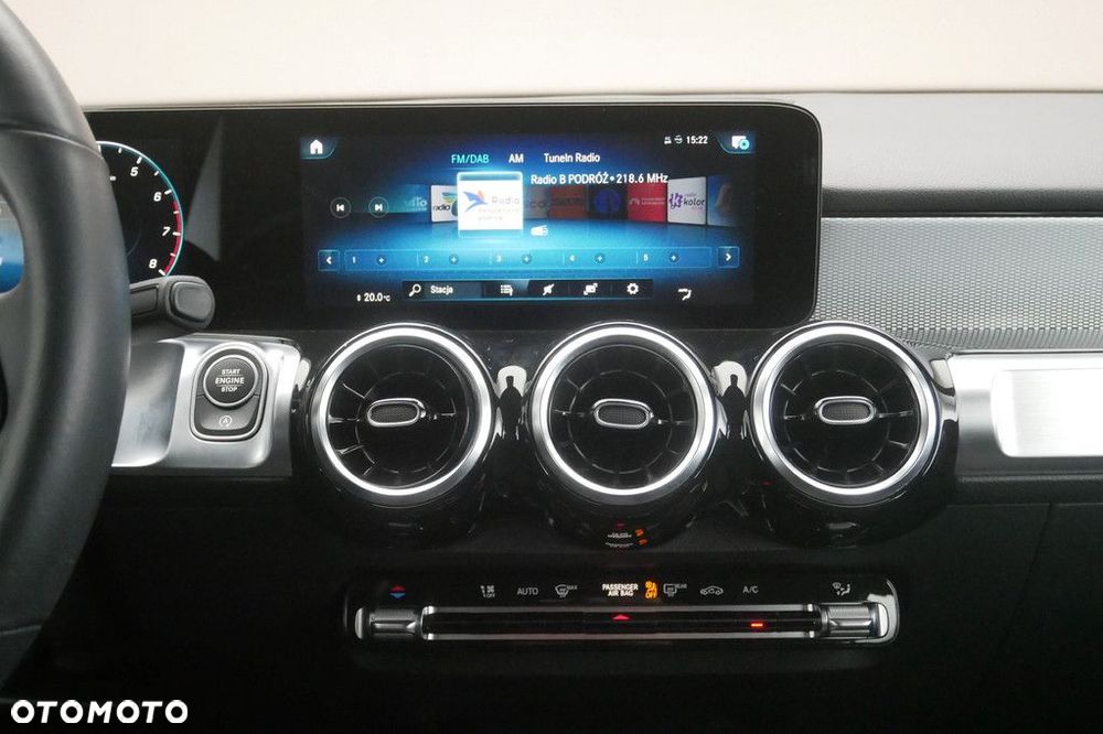 Mercedes-Benz GLB - 10