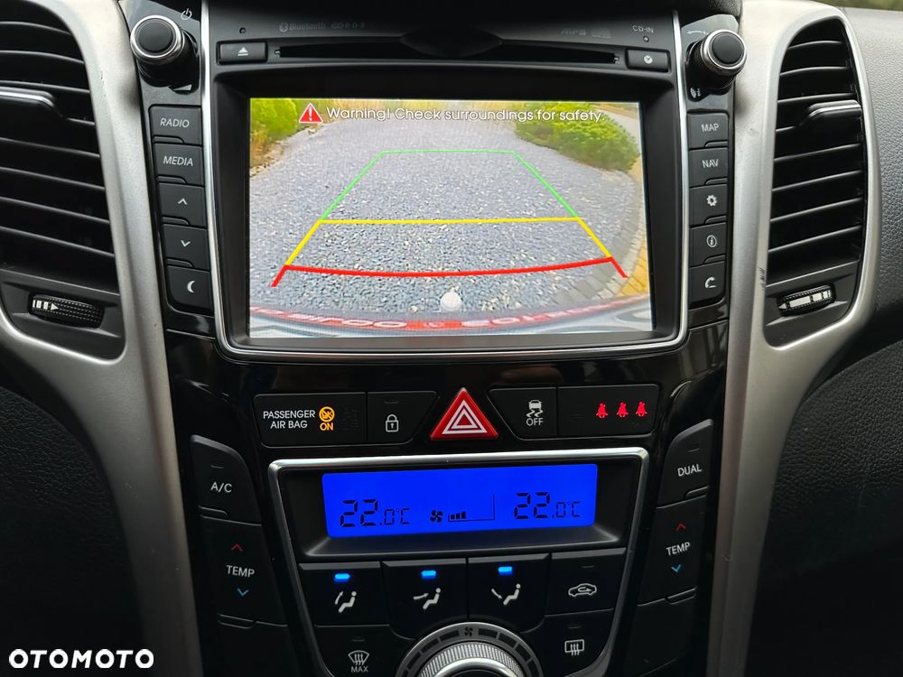 Hyundai i30 1.6 GDI Premium - 6