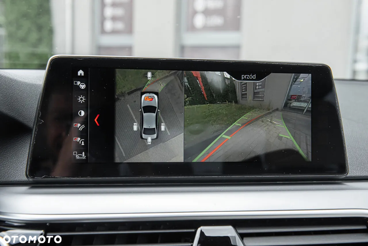 BMW Seria 5 520d xDrive Luxury Line - 27