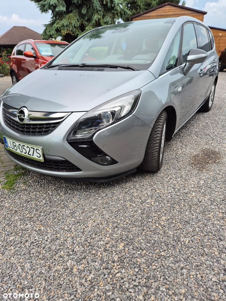 Opel Zafira - 2