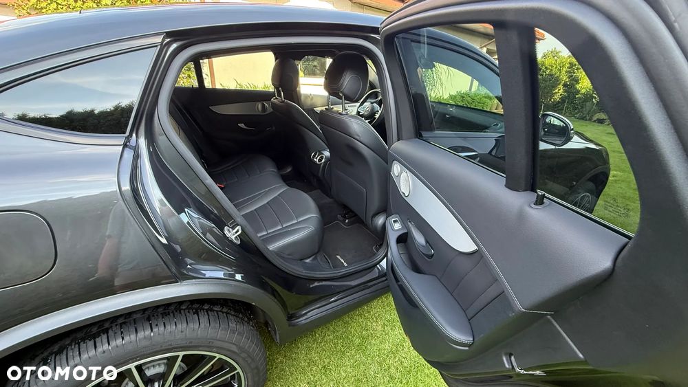 Mercedes-Benz GLC 300 4-Matic - 17