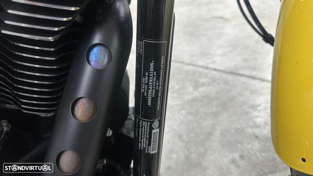 Harley-Davidson Street BOB 114 - 8