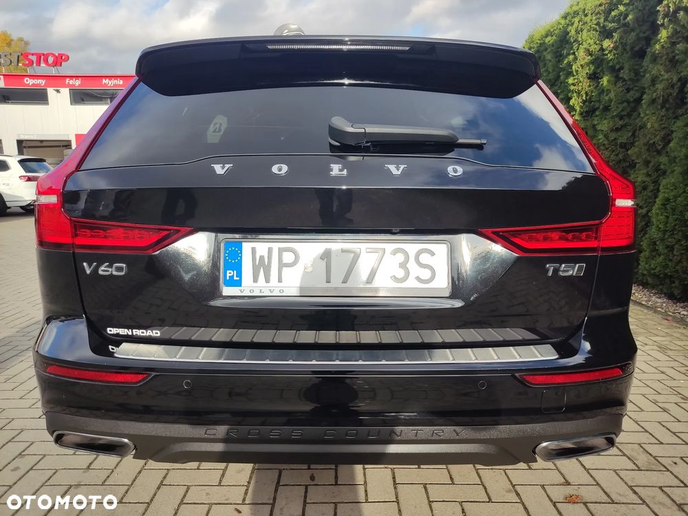 Volvo V60 Cross Country T5 AWD Geartronic - 7