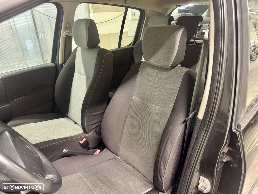 Renault Modus 1.2 Confort Expression - 14