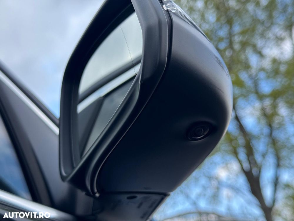 BMW Seria 7 740d Edition Exclusive - 17