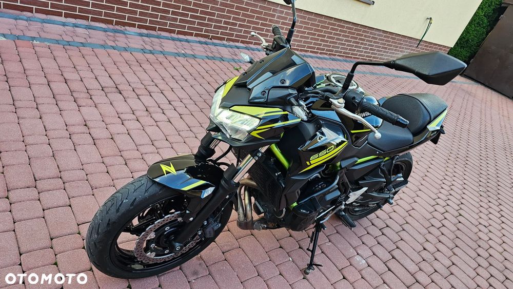 Kawasaki Z 650 - 11