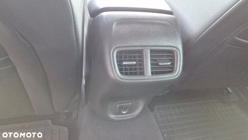 Opel Insignia - 31