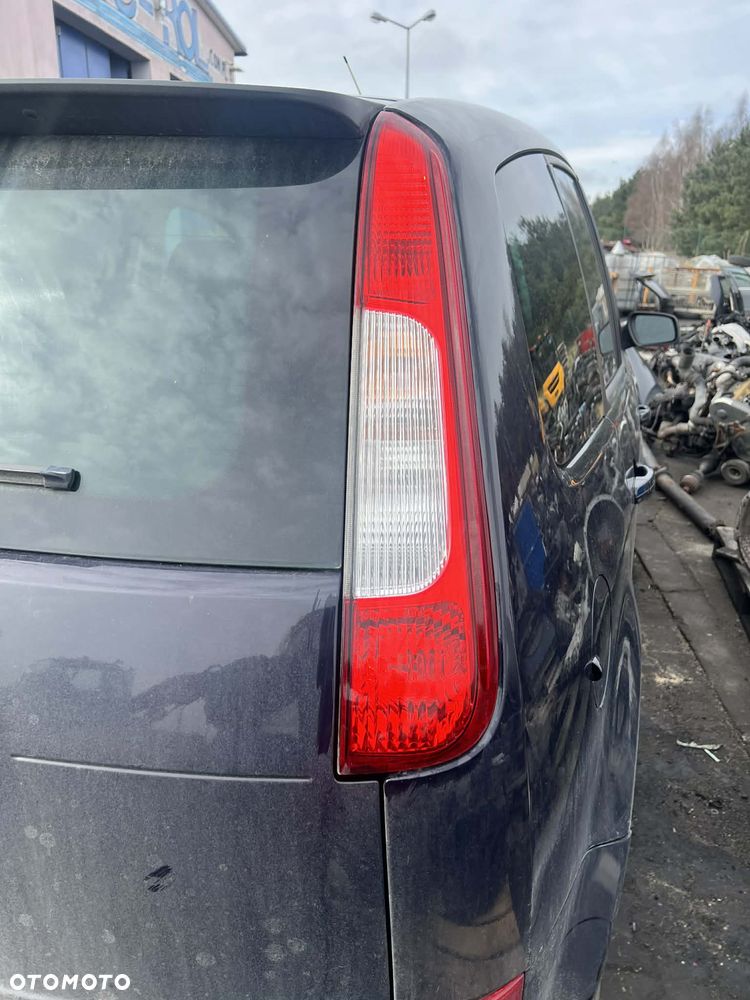 Lampa tylna prawa / lewa Ford C-MAX I 1 !! Cena za sztukę !! EUROPA - 1