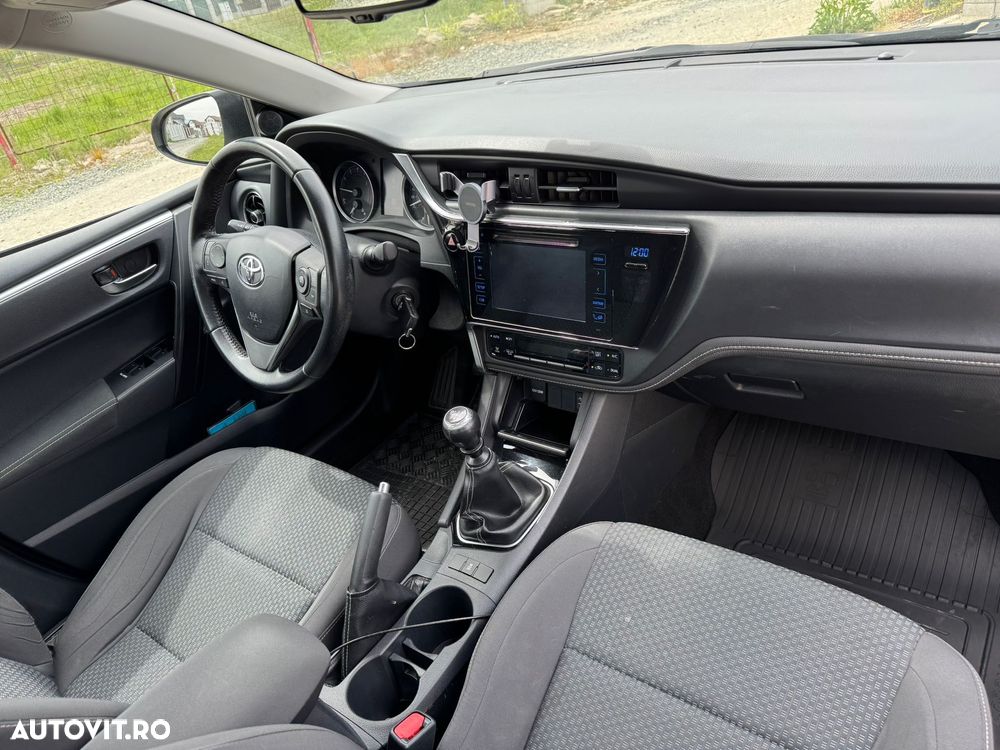 Toyota Corolla 1.6 Valvematic Luna - 6