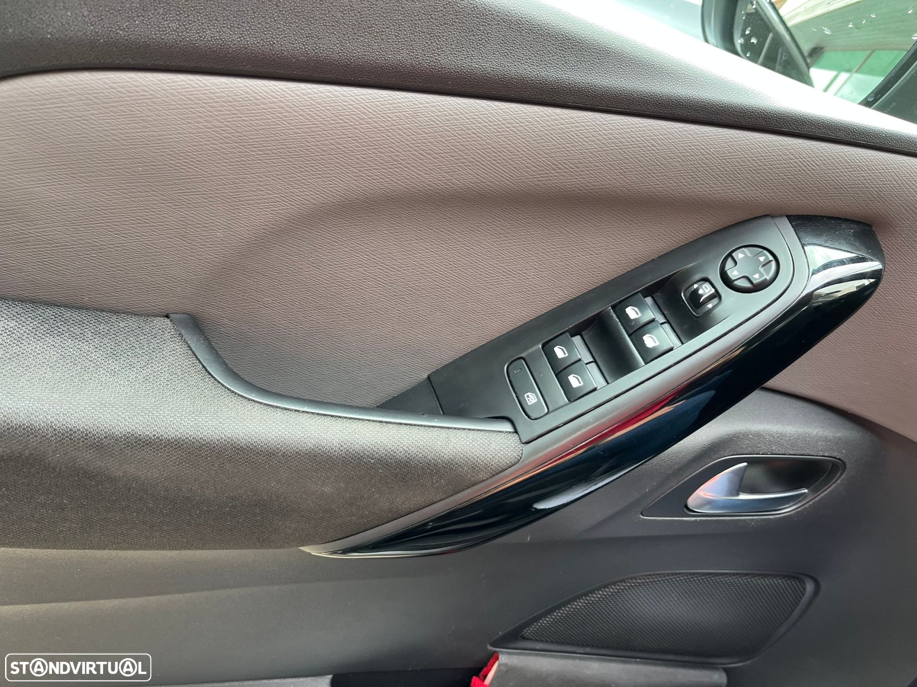 Citroën C4 Grand Picasso 1.6 BlueHDi Shine - 26