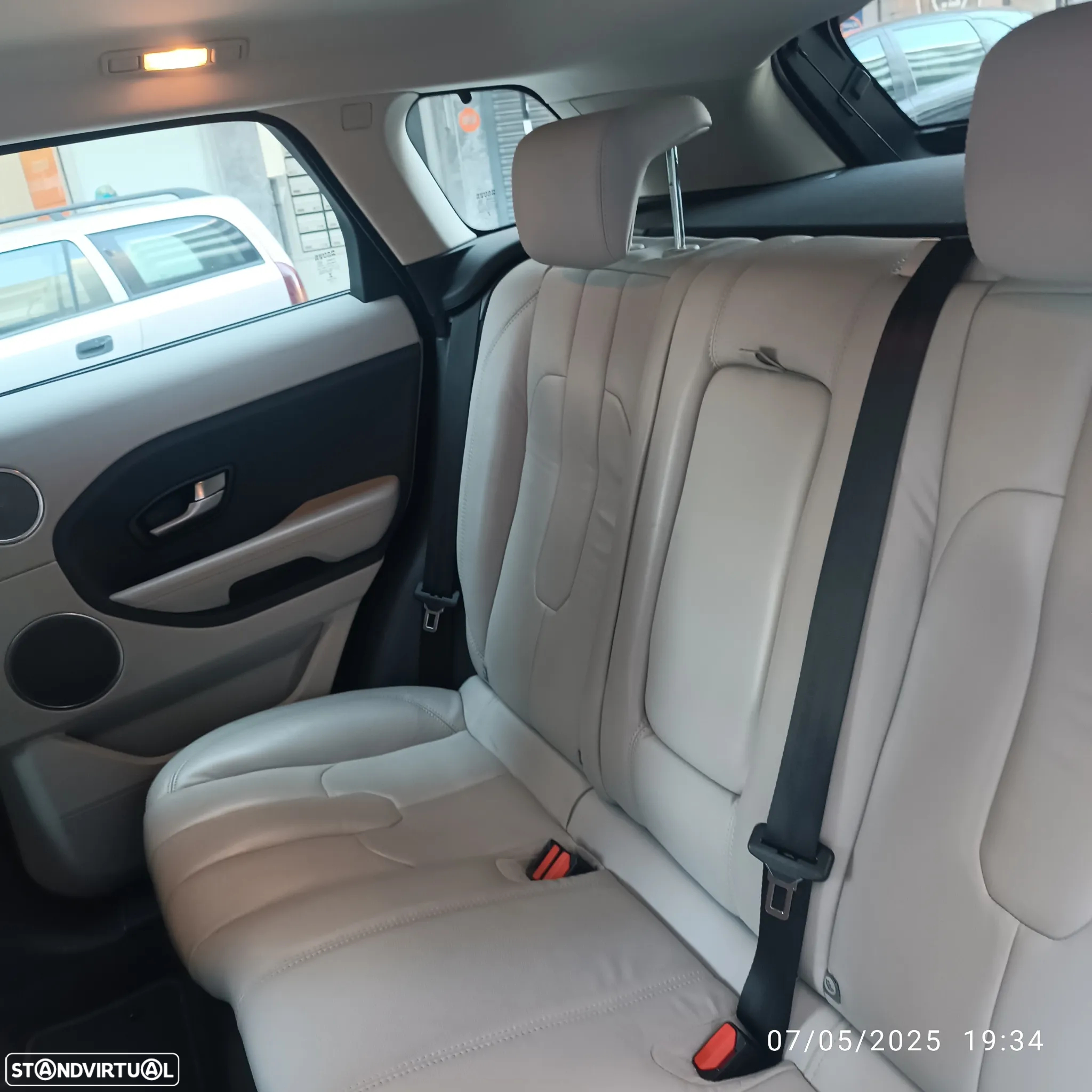 Land Rover Range Rover Evoque 2.2 TD4 Pure Auto 159g - 14
